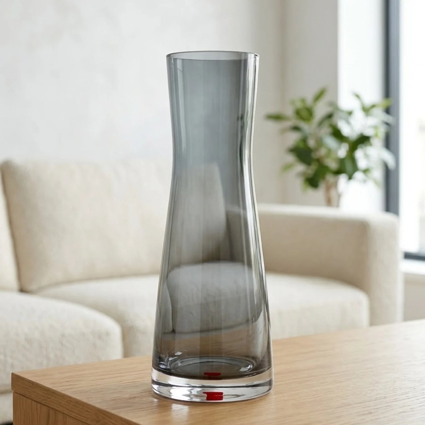 glass vase black shine 10''x4'' china